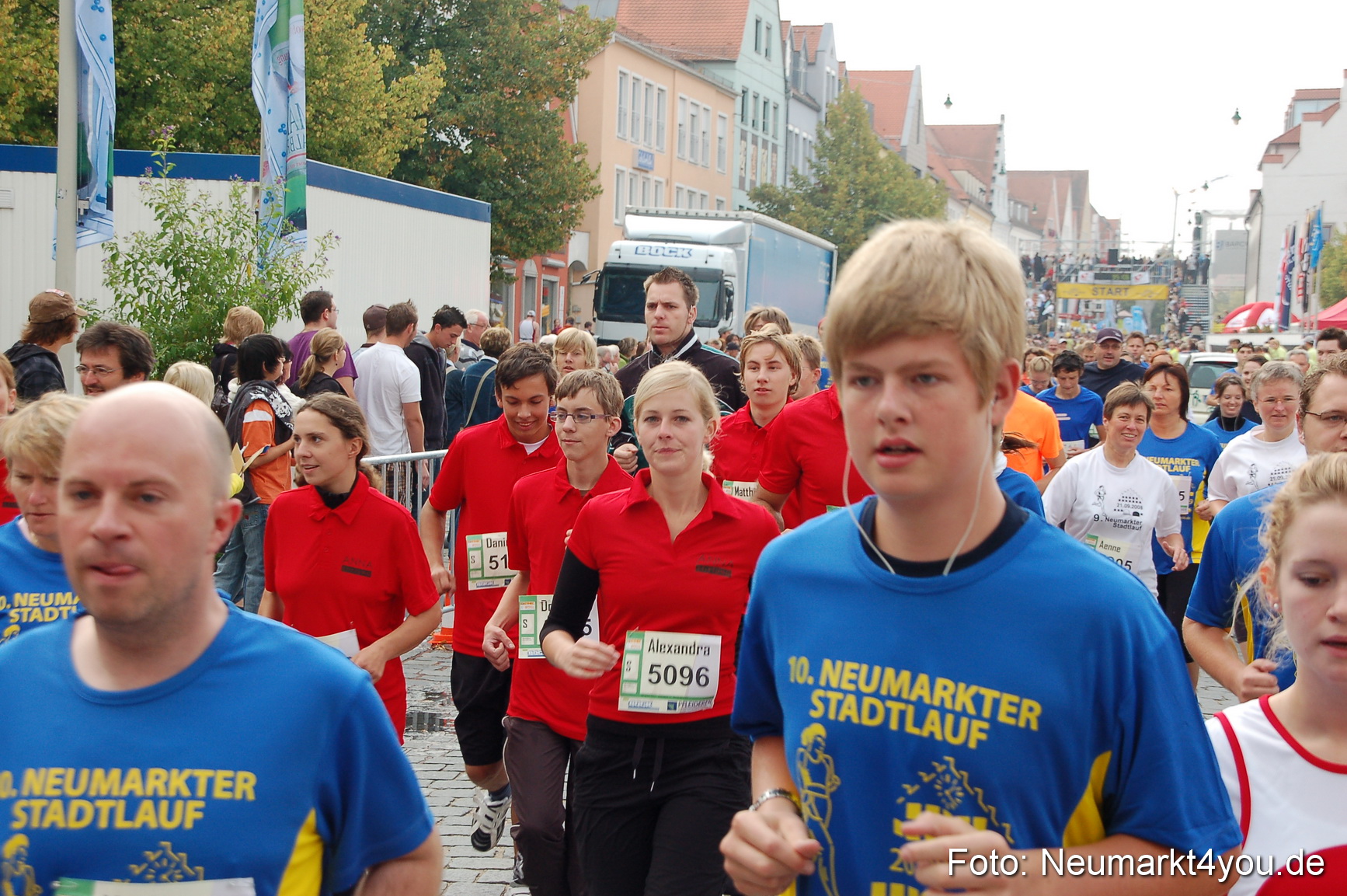 0008 Stadtlauf Neumarkt Unterer Markt 200909